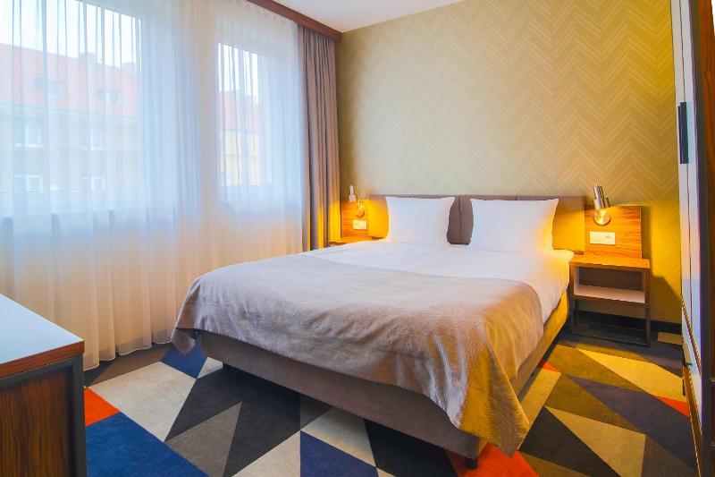 Double Room with Private Bathroom image 3