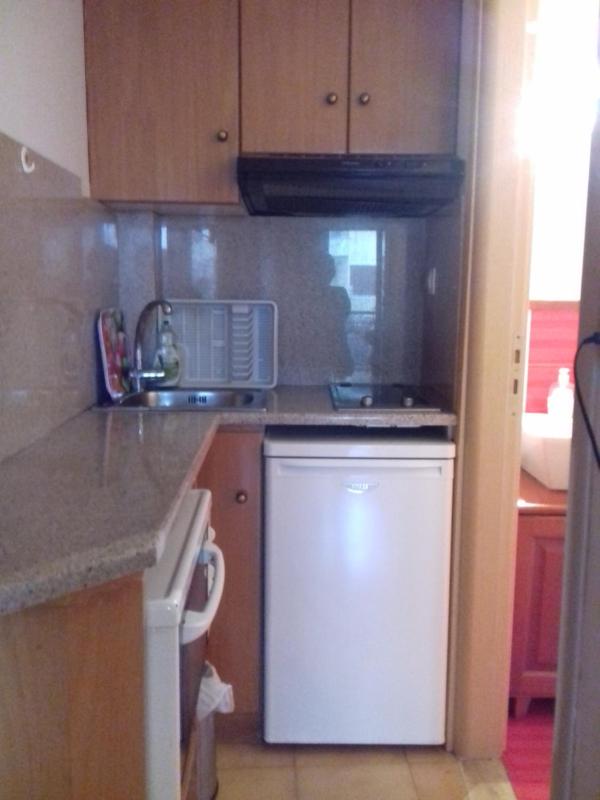 Studio Apartment image 4