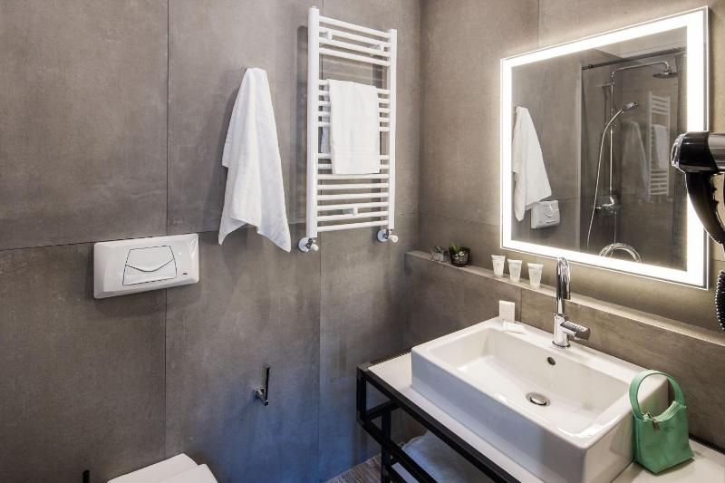 Single Room image 1