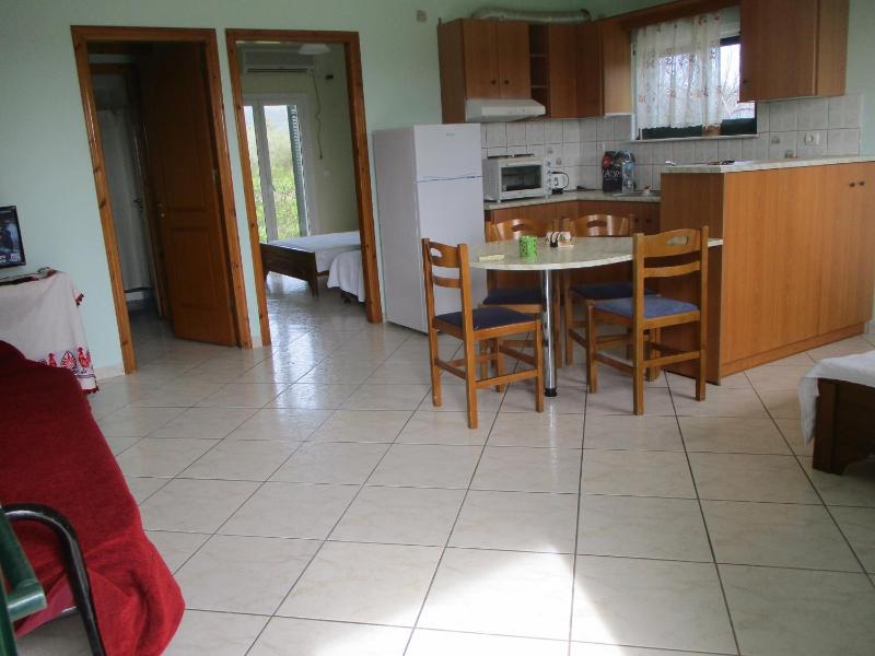 Family Room with Garden View image 3