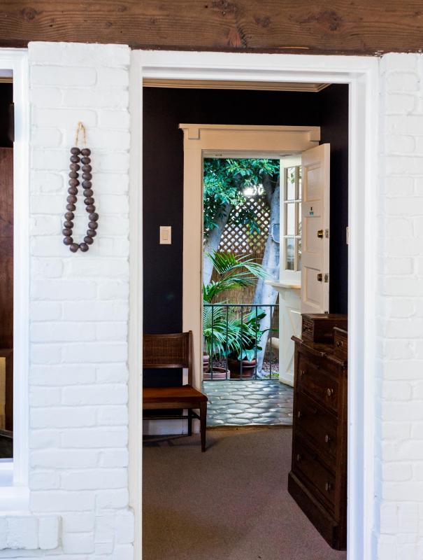 Aimee McPherson Suite image 4