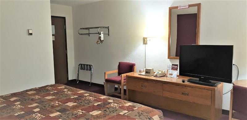 King Room - Non-Smoking image 1