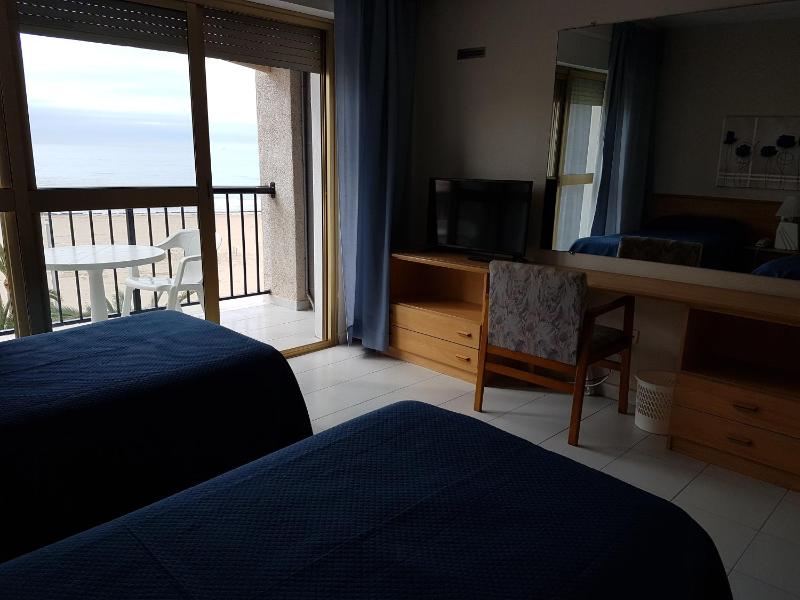 Hotel Neptuno - image 12