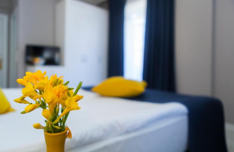Standard Room image 4