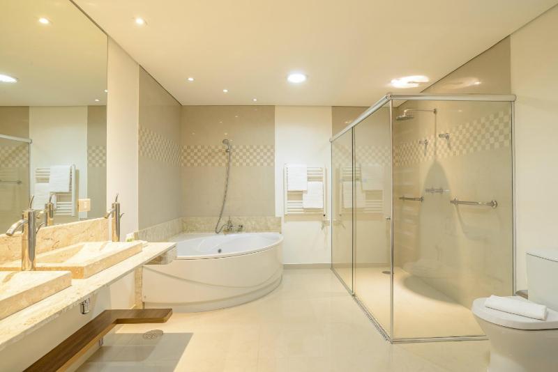 Hotel Le Renard - Campos do Jordao - image 16
