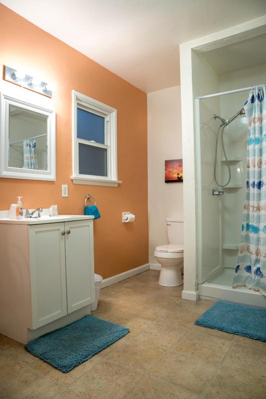 King Room image 4