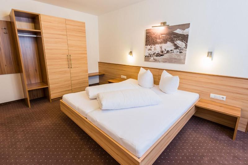 Two-Bedroom Apartment image 3