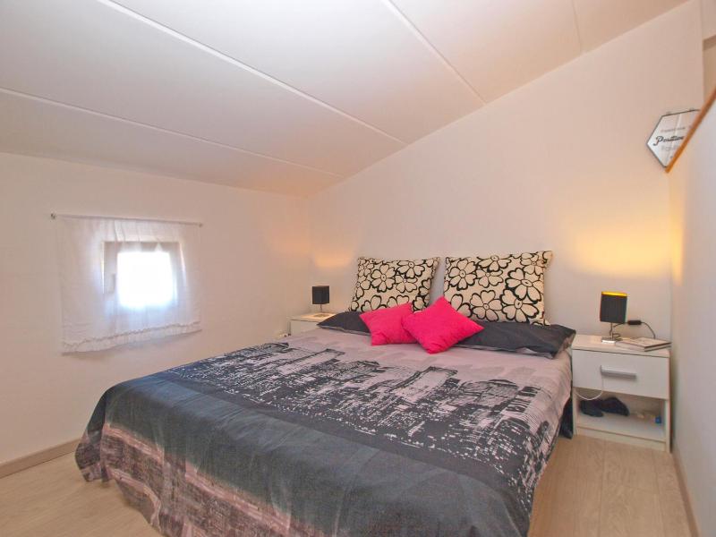 Apartment image 3