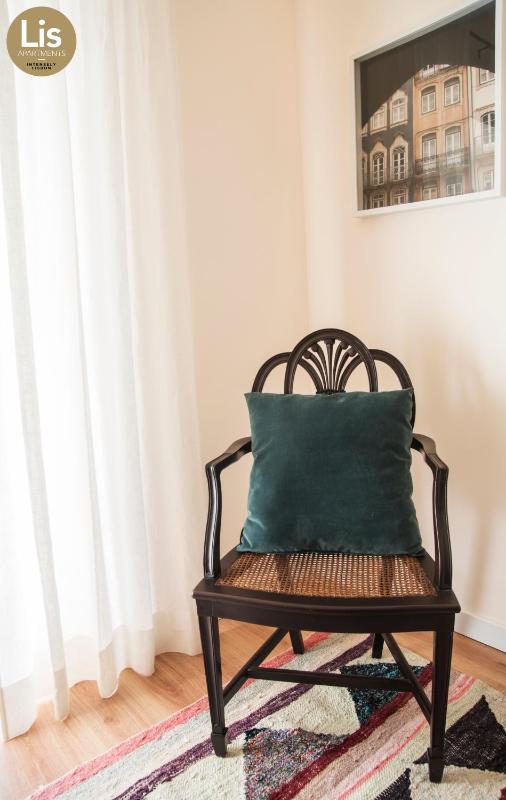 Standard One-Bedroom Apartment image 4