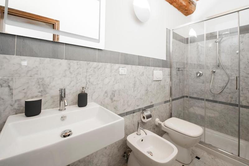 Apartment image 3