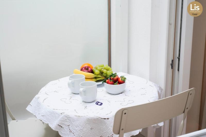 One-Bedroom Apartment with Patio image 4