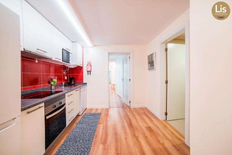 One-Bedroom Apartment with Patio image 3