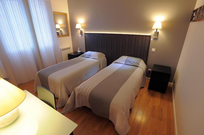 Hotel Italia - image 13