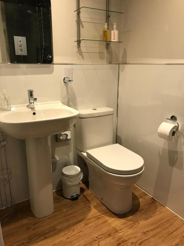 Double Room image 2