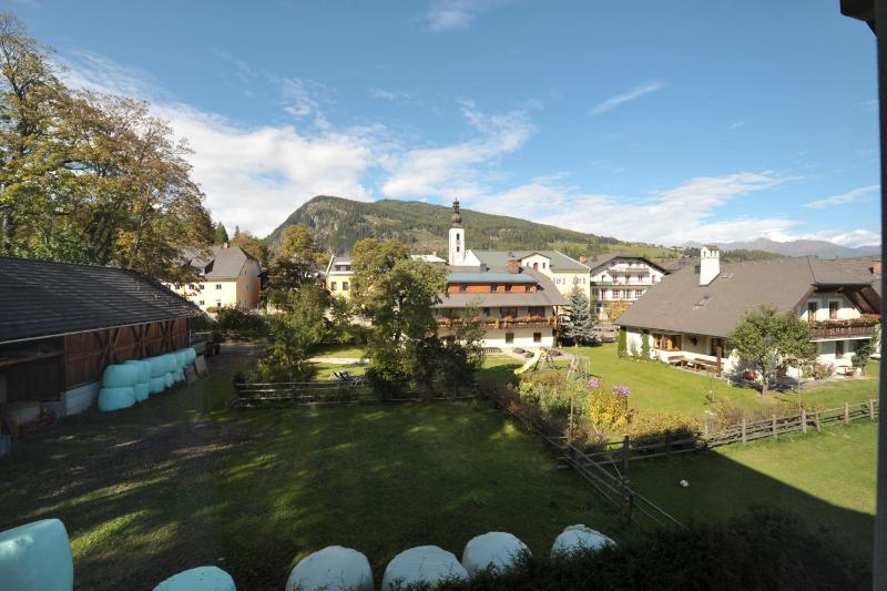 Superior Two-Bedroom Apartment image 4