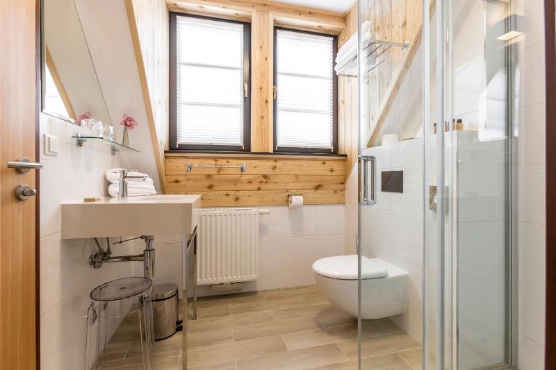 Suite Deluxe (one bedroom) image 3