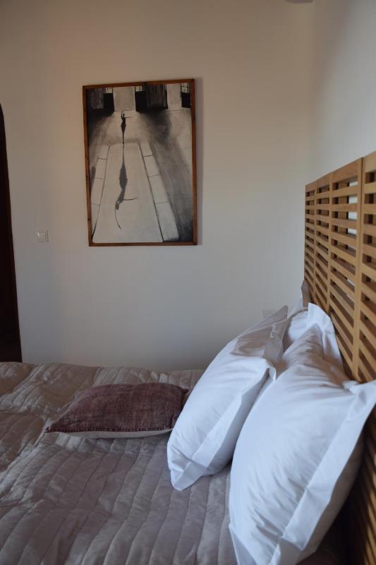 Deluxe Suite with Sea View image 2