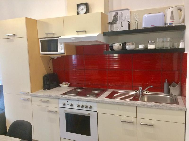 Apartment image 3