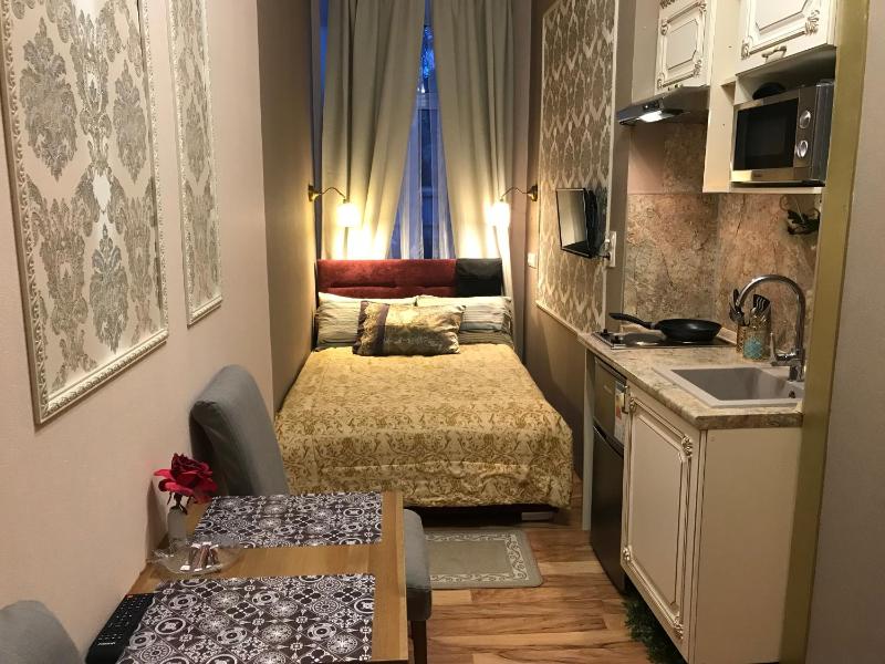 Deluxe Apartment image 2