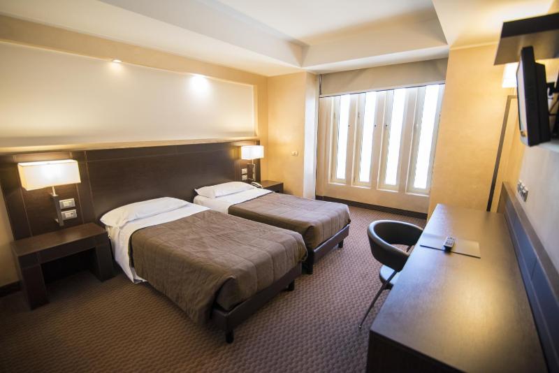 E' Hotel - image 26