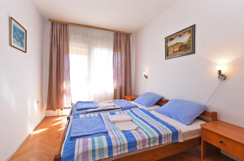 Apartment image 2