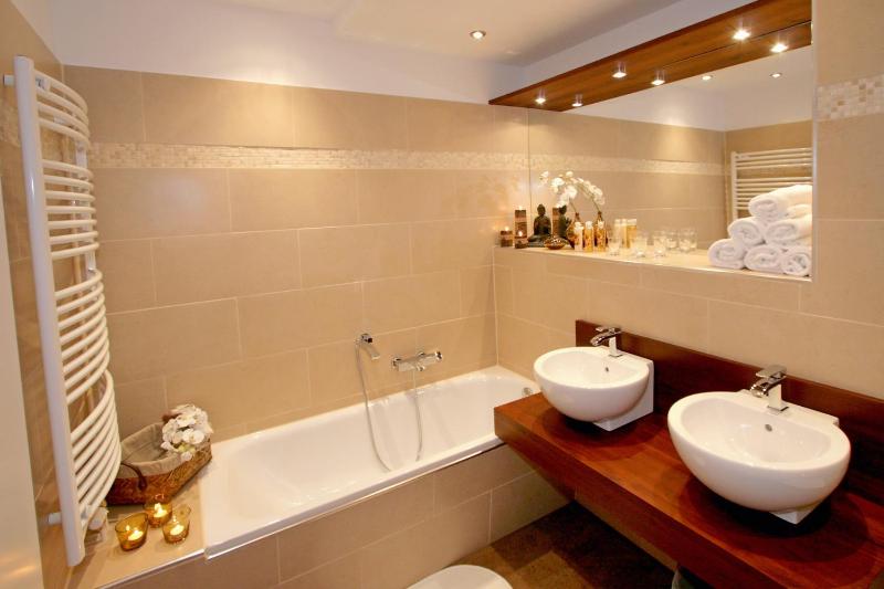 Suite with Sauna image 2