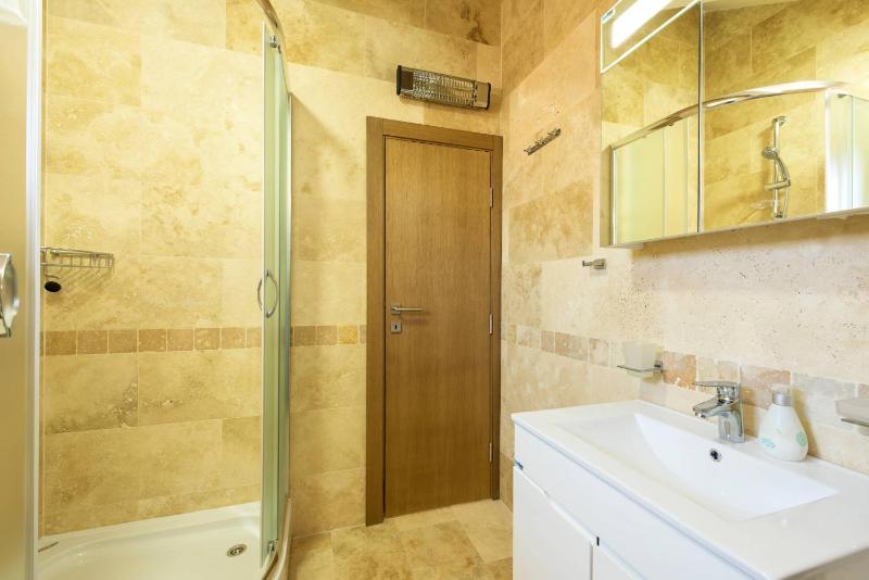 One Bedroom Apartment with Partial Sea View image 2