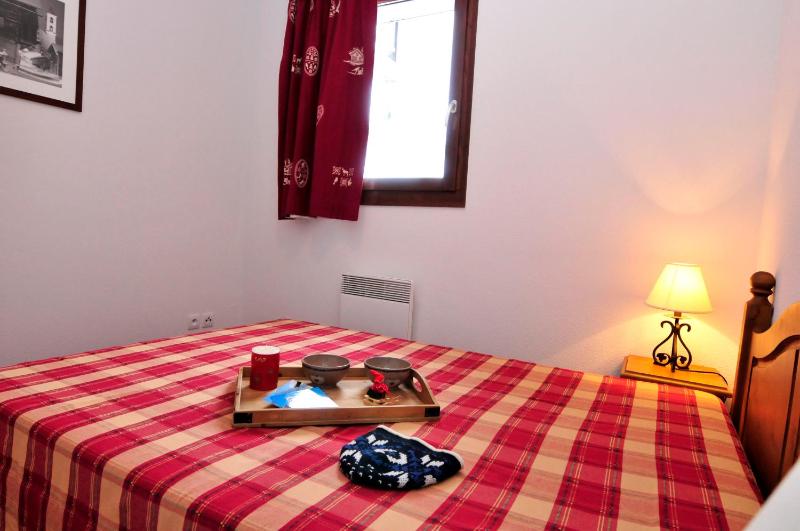 Three-Bedroom Apartment image 3