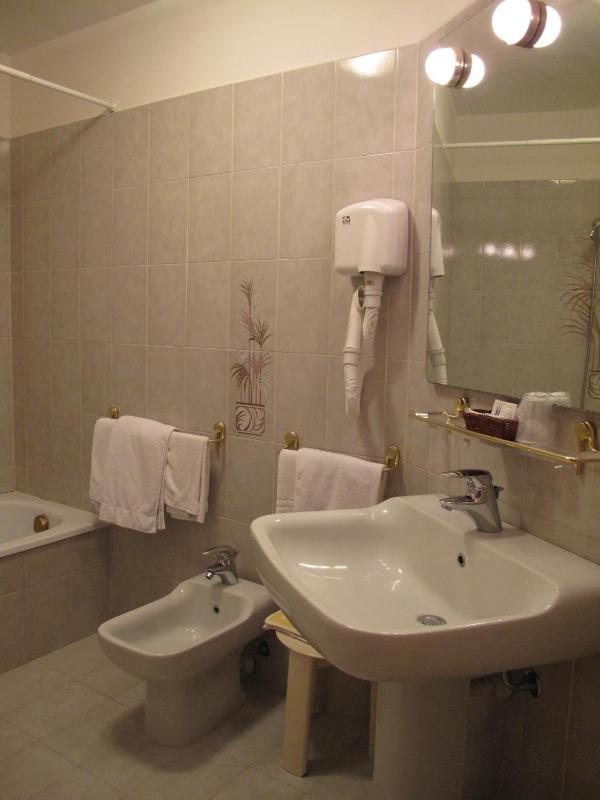 Hotel Umbra - image 6