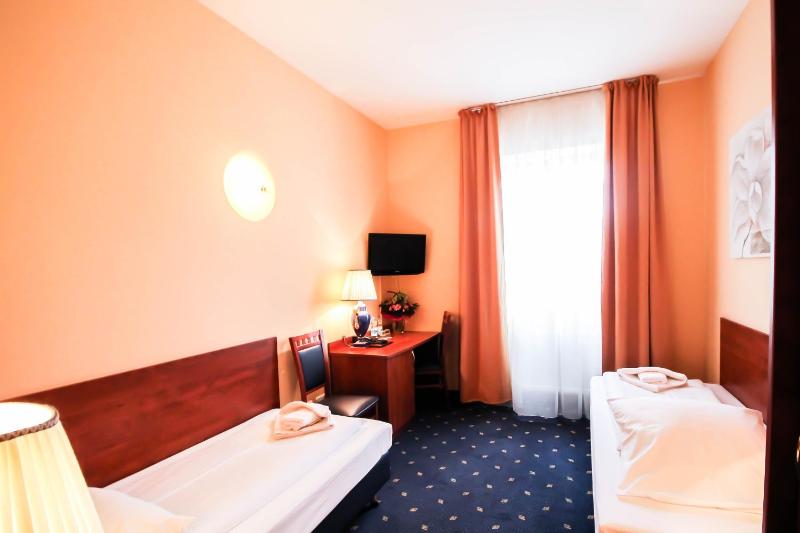 Hotel Atrium Charlottenburg - image 15