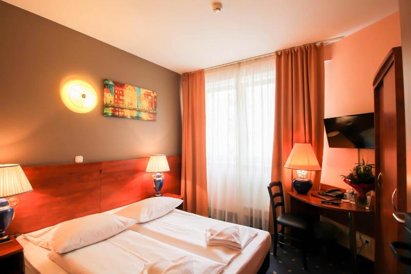 Hotel Atrium Charlottenburg - image 7