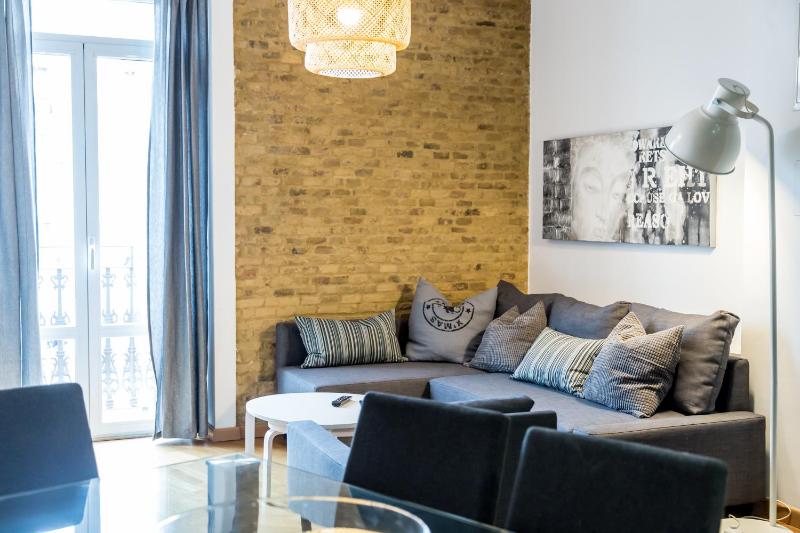 Apartment image 2