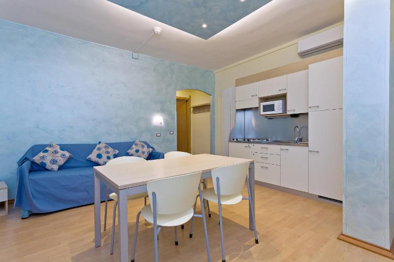 One-Bedroom Apartment - Ground Floor image 4