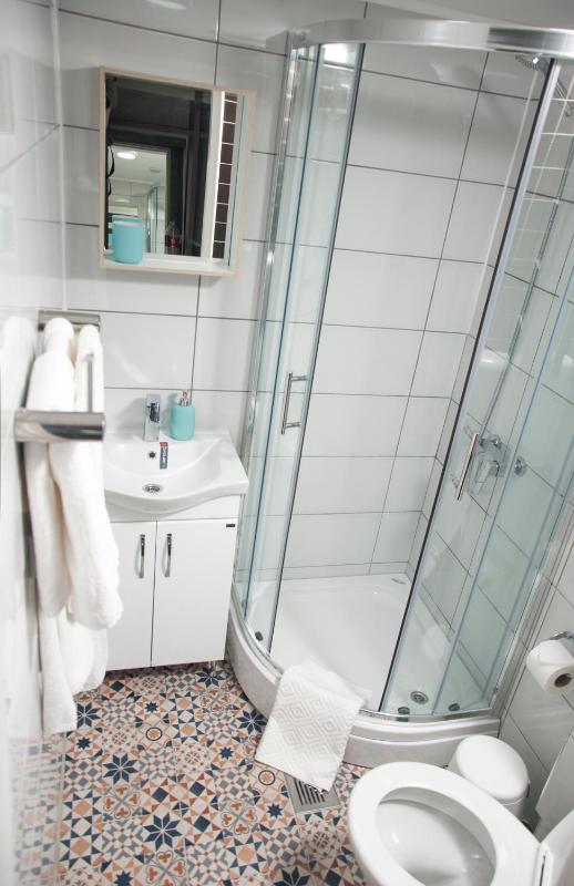 Apartment Atelje Downtown - image 5