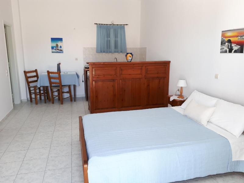 Hotel Paradisos Oia - image 50