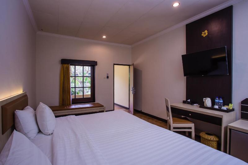 Lombok Garden Hotel - image 25