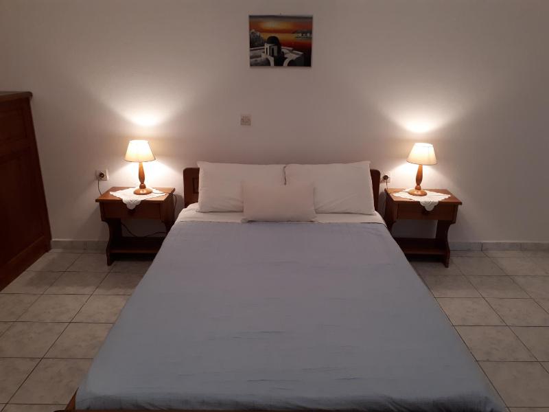 Hotel Paradisos Oia - image 33