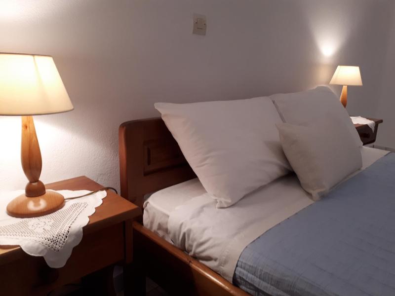 Hotel Paradisos Oia - image 17