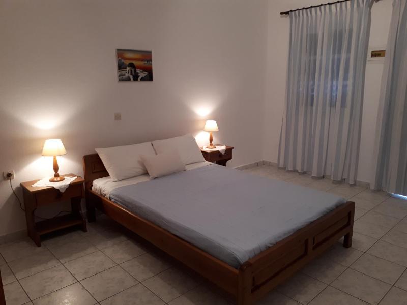 Hotel Paradisos Oia - image 38