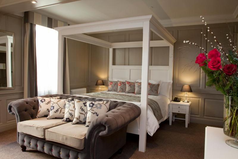 Premier Suite image 1