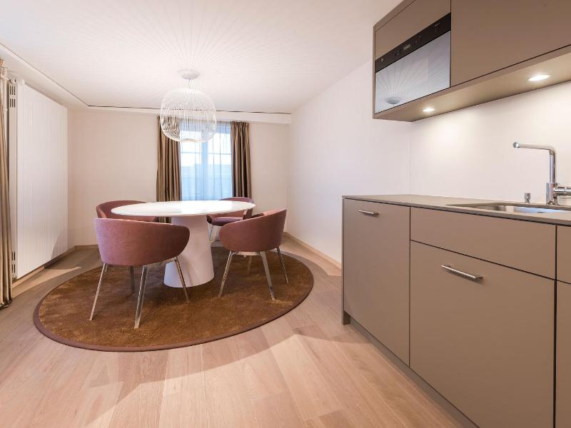 Suite with Balcony image 4