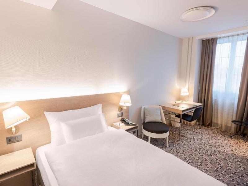 Economy Single Room image 2