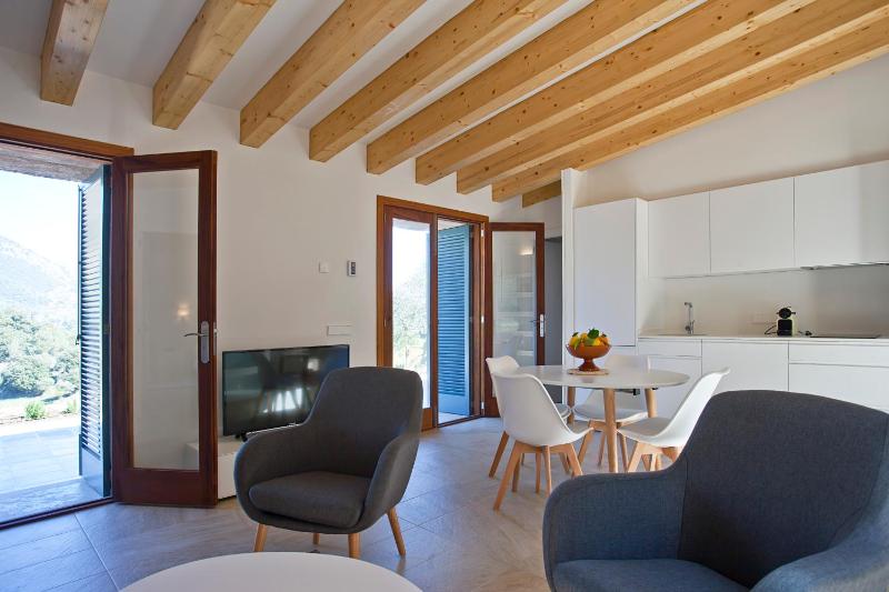 Two-Bedroom Villa image 4