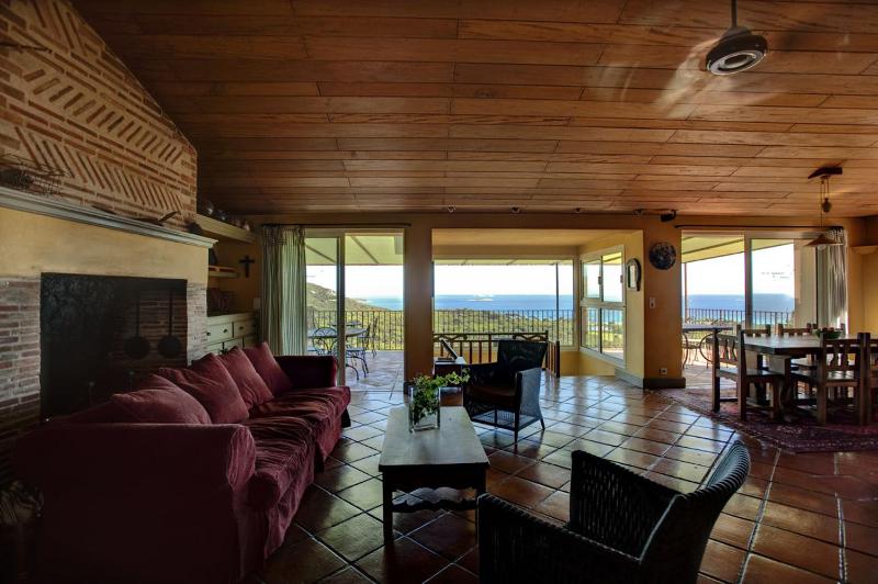 Villa image 2