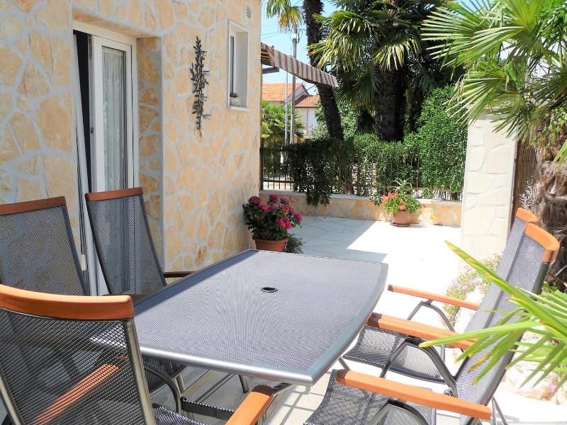 Apartment with Terrace image 2