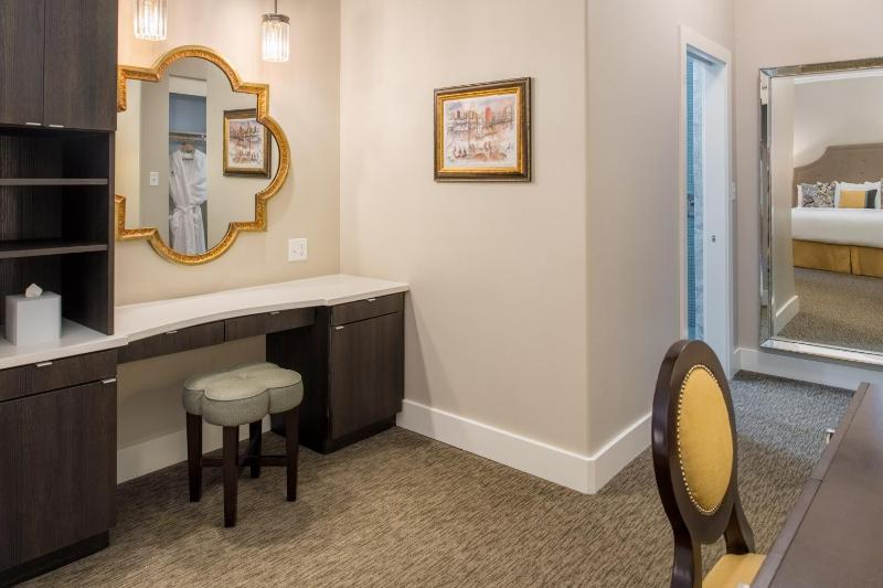 The Mark Spencer Hotel - image 26
