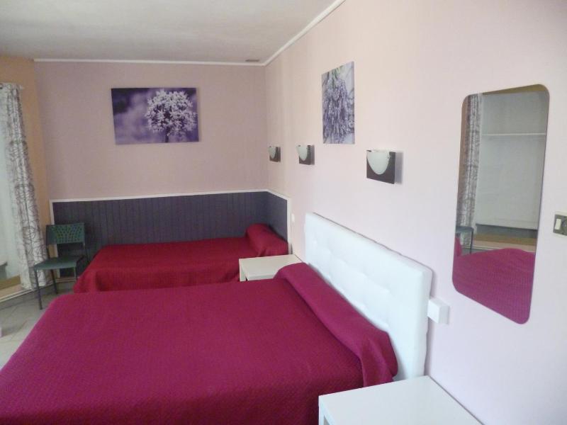 Double Room image 1