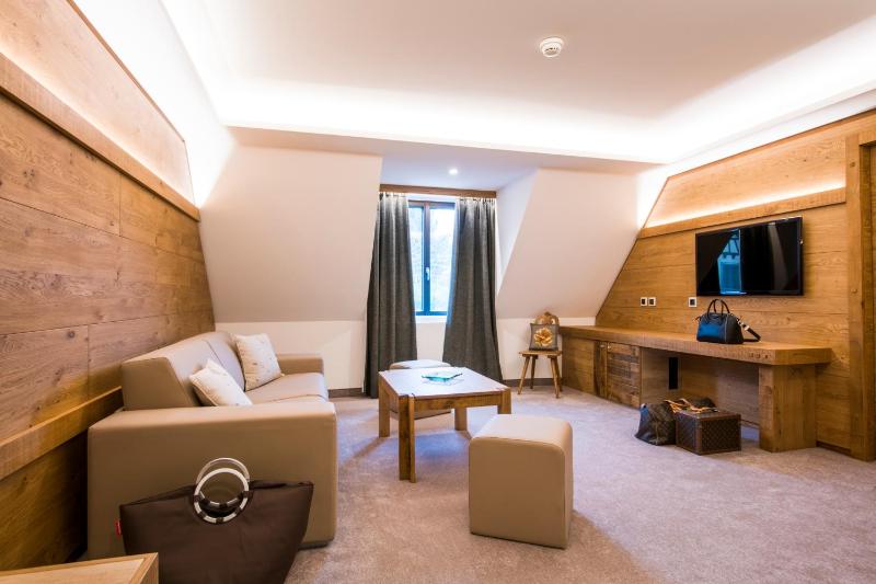 Suite with Spa Access image 4