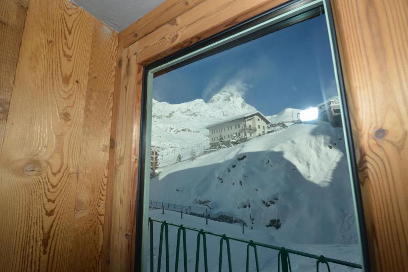 Double or Twin Room image 4