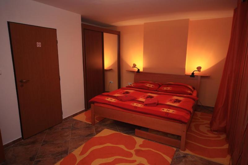 Apartment (2 Adults) image 1